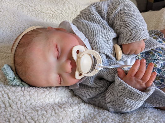 Bebé Reborn June